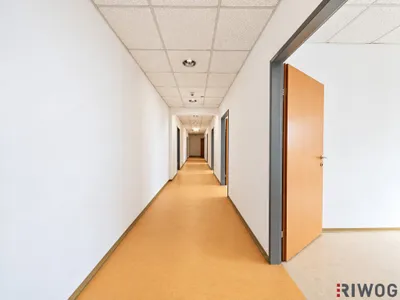 Gewerbeimmobilie mieten in Wien – 1 302 m², € 17.577 – Bild 7 von 19