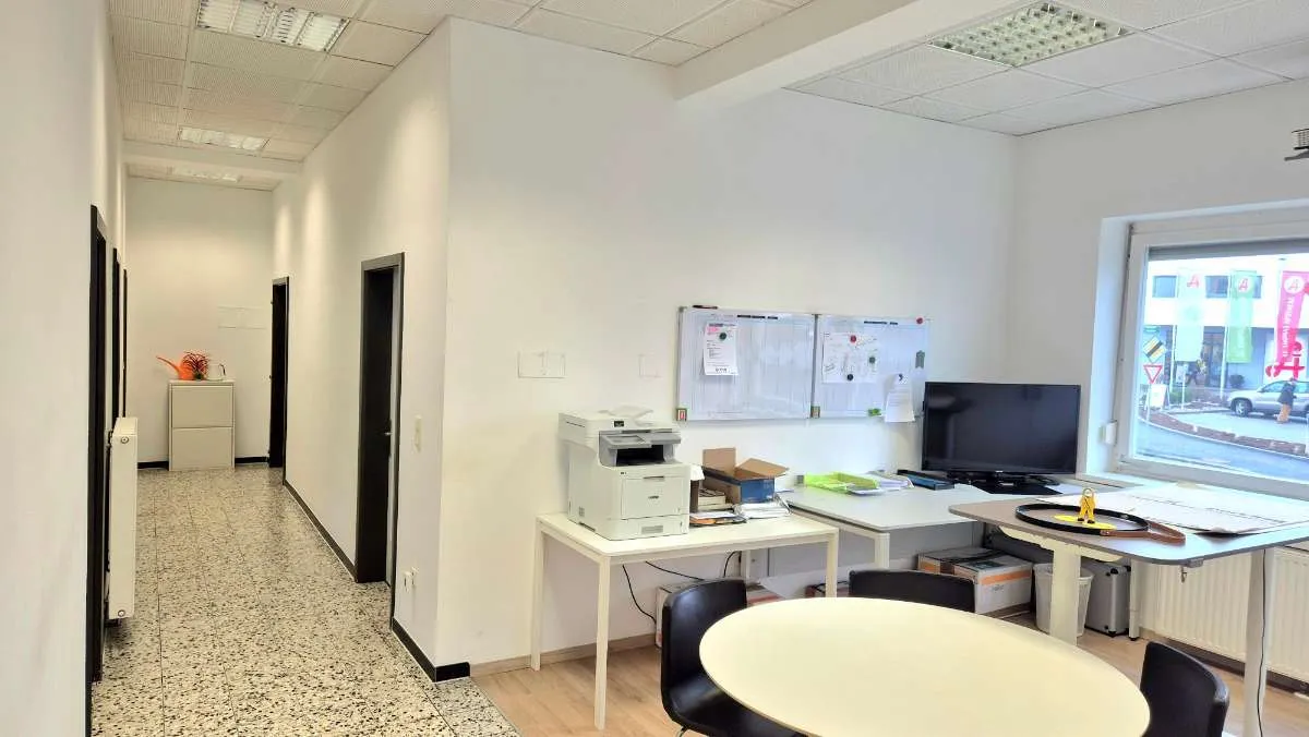 Lagerflächen mit Büro - zusammen oder einzeln nutzen - sehr gute Raumstruktur, ideale Parkplatzsituation - Ansicht 2