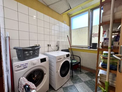 12-Zimmer-Gewerbeimmobilie kaufen in Wien – 194 m², € 978.500 – Bild 15 von 17