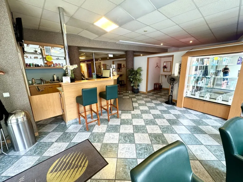 Attraktives Geschäftslokal mit ca. 194 m² - flexible Raumaufteilung, top Frequenzlage im 17. Bezirk! - Ansicht 2