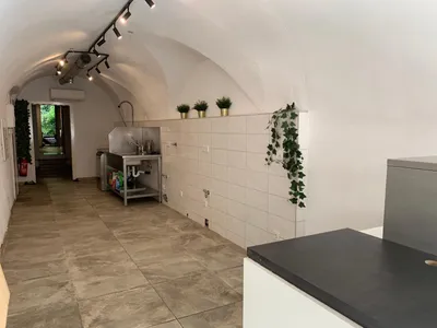 Gewerbeimmobilie mieten in Krems an der Donau – 54 m², € 1.437 – Bild 4 von 12