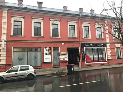 Gewerbeimmobilie mieten in Amstetten – 95 m², € 8