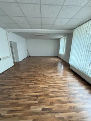 Gewerbeimmobilie mieten in Amstetten – 95 m², € 8 – Bild 4 von 6
