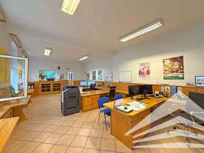 3-Zimmer-Gewerbeimmobilie mieten in Linz – 128 m², € 1.666 – Bild 2 von 11