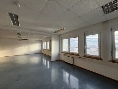 Gewerbeimmobilie mieten in Mödling – 1 200 m², € 9.120 – Bild 5 von 12
