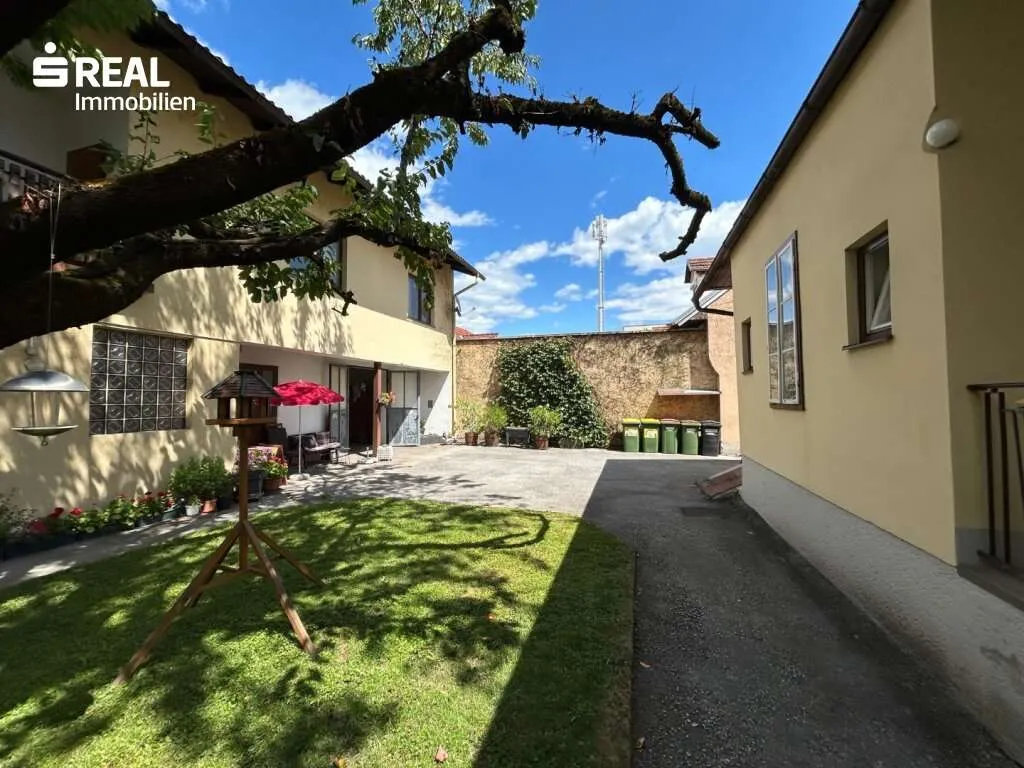 Vielseitiges Stadthaus mit zusätzlicher Wohnung - ideal kombinierbar für Wohnen & Vermietung - Ansicht 3