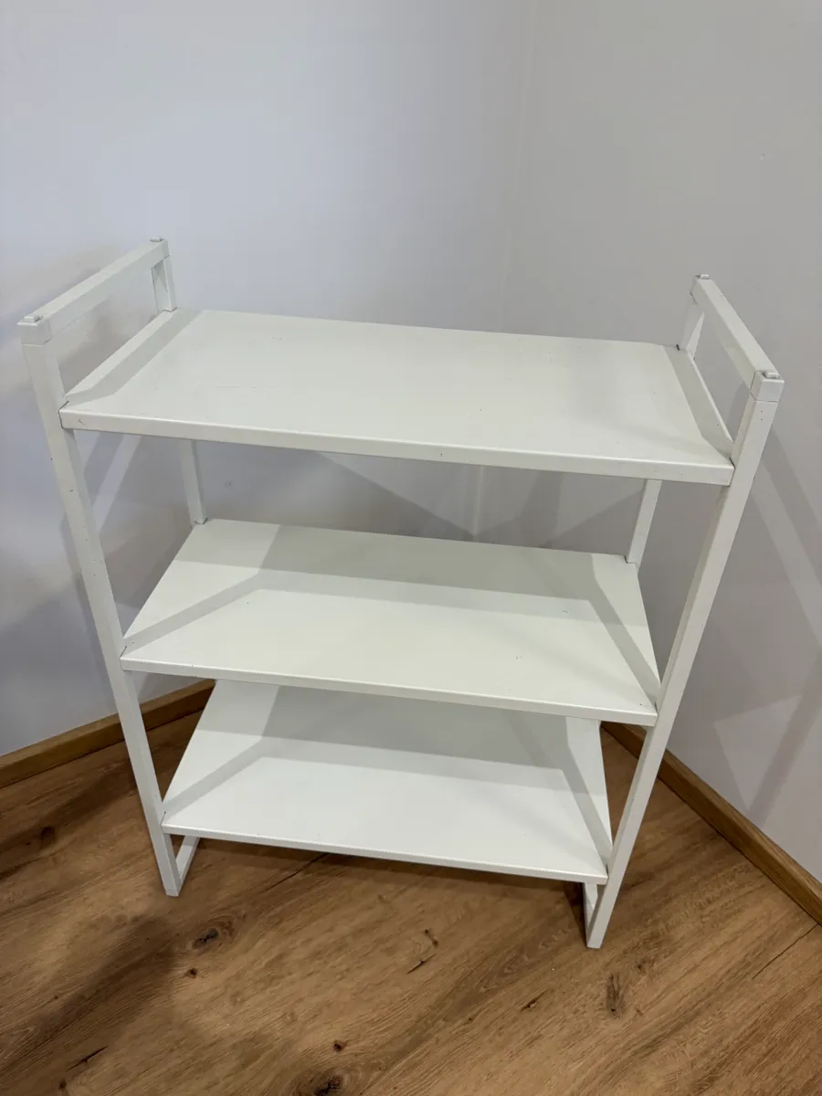 Metall Regal Ikea, € 8,- (6130 Schwaz)