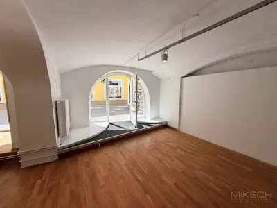 Gewerbeimmobilie mieten in Sankt Pölten – 100 m², € 1.646