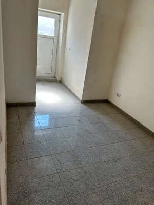 2-Zimmer-Wohnung kaufen in Baden – 55 m², € 95.000 – Bild 2 von 3