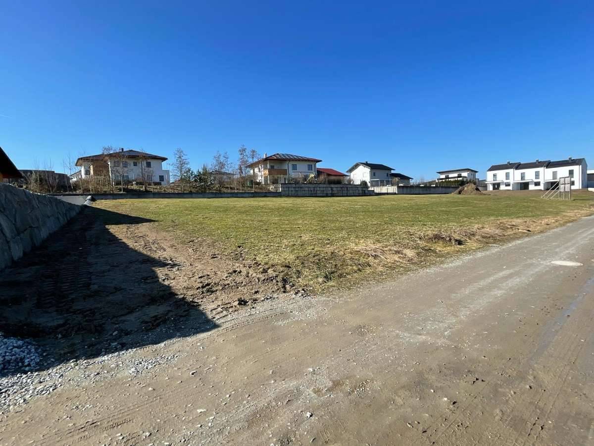 RESERVIERT / Sonnig & ruhig - Dein Baugrundstück in Heiligenberg - Ansicht 2
