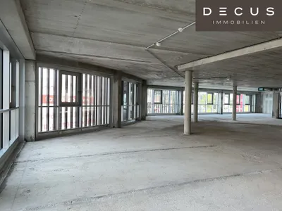 Gewerbeimmobilie mieten in Mödling – 598 m², € 13