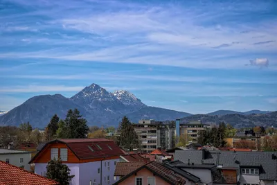 3-Zimmer-Wohnung mieten in Salzburg Stadt – 148 m², € 2.470 – Bild 2 von 6