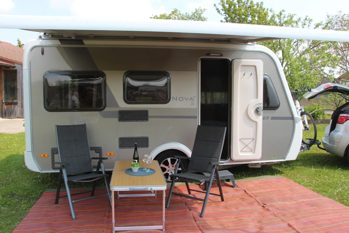 Hymer Eriba Nova Light  ENL425