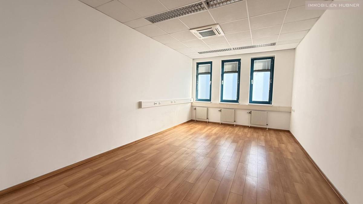Top-Büro mit Garage in bester Lage und unmittelbarer U3-Nähe - Ansicht 3