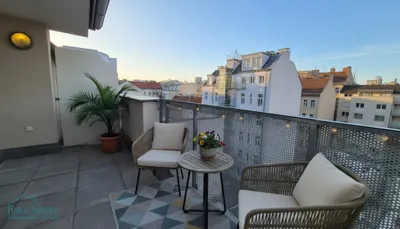 DACHGESCHOSSWOHNUNG MIT TERRASSE