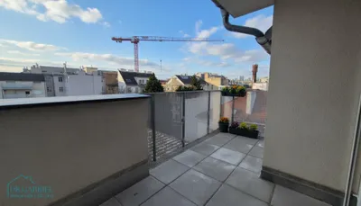 DACHGESCHOSSWOHNUNG MIT TERRASSE – Bild 3