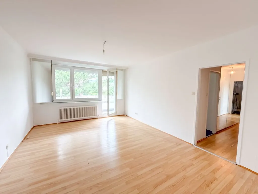 Traumblick! 3-Zimmer-Eigentumswohnung mit Loggia, Garage und Lift in zentraler Lage von Baden! - Ansicht 2