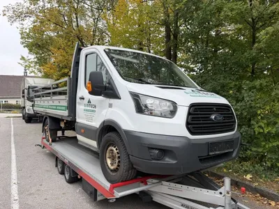 Ford Transit Pritsche 2,0 TDCi 4x4 L4 350 Ambiente Transporter / Kastenwagen