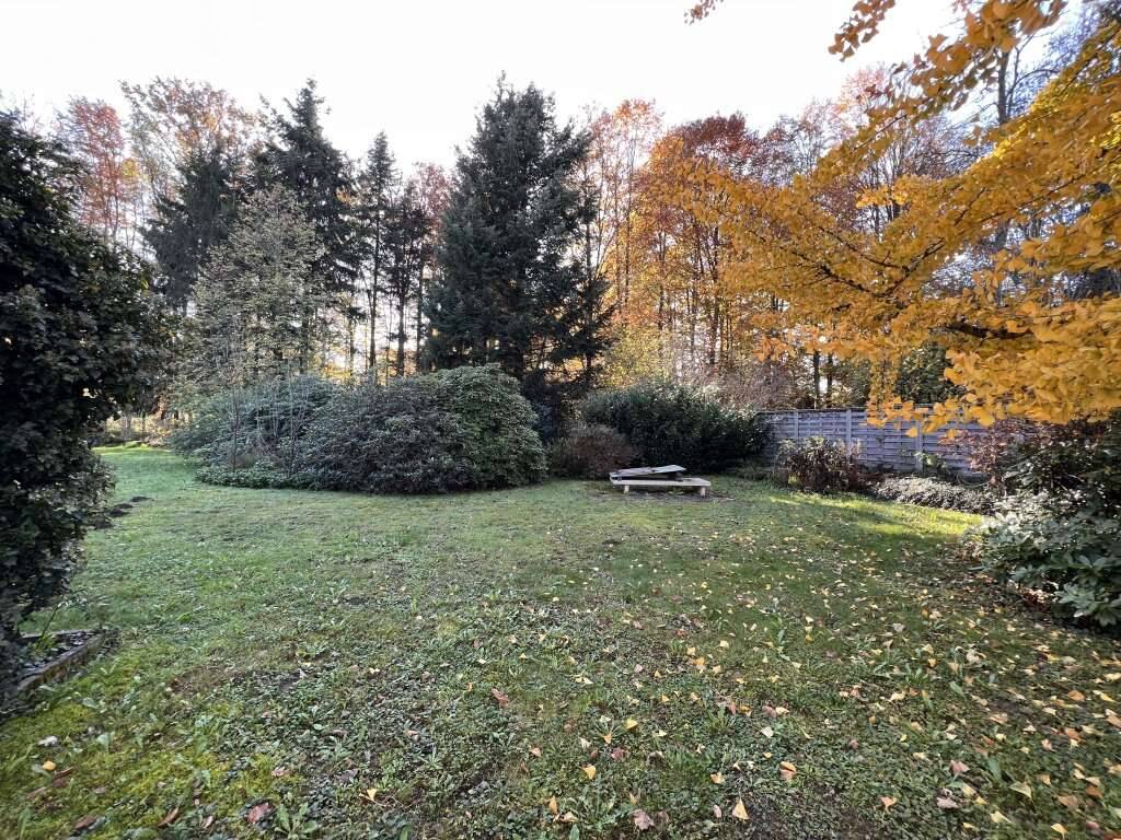 Ruhig gelegenes Ein-Zweifamilienwohnhaus mit großem Garten zu verkaufen! - Ansicht 3