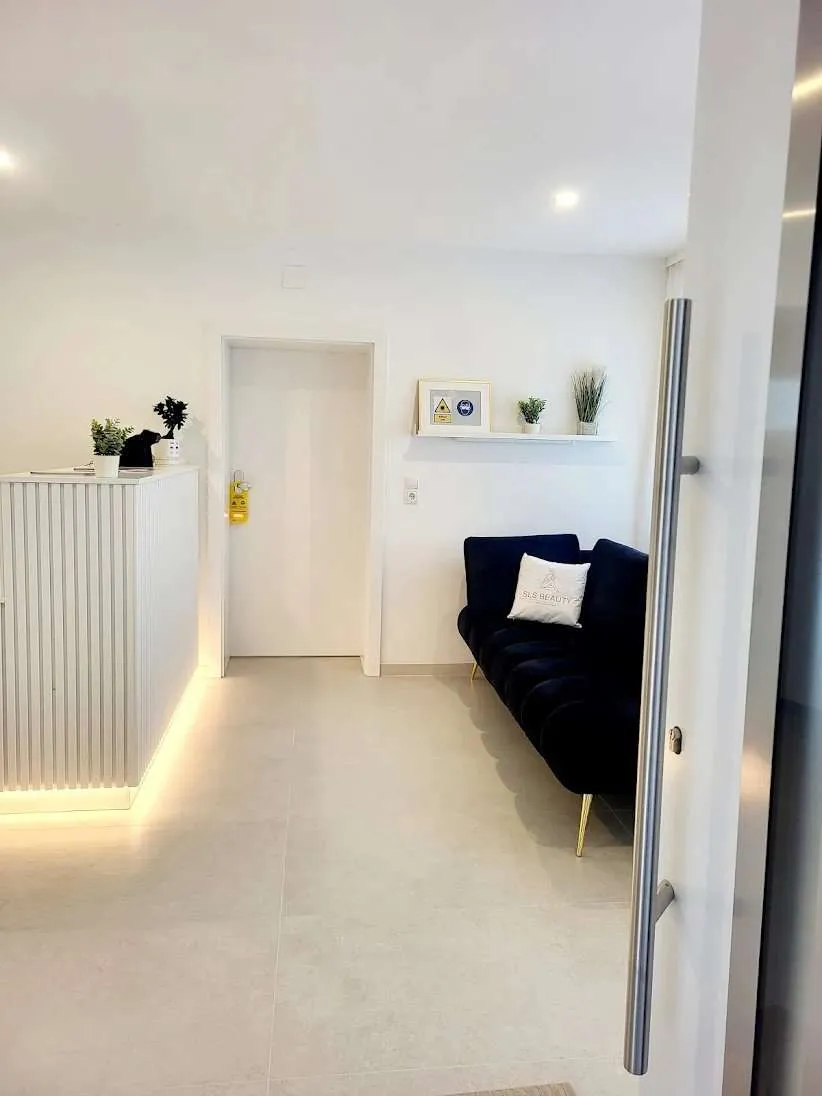 Commercial property, 1 m²