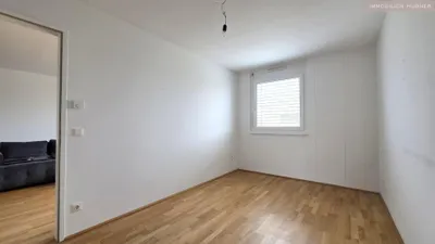 Neubauwohnung mit WEST-Balkon + Deckenkühlung + 4.OG – Bild 3