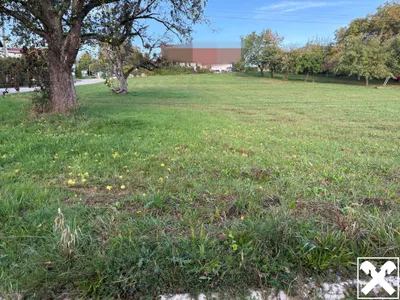 Grundstück kaufen in Braunau am Inn – 1 000 m², € 75.000