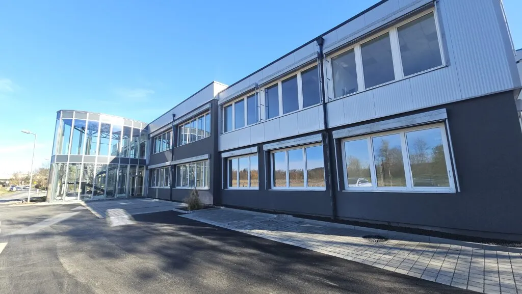Büroflächen zu mieten ab 50m² bis ca. 1.550m² möglich,nur 2 Fahrminuten v. Autobahnbfahrt Gleisdorf West entfernt - Ansicht 3