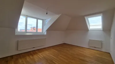Dachgeschoßwohnung, 3 Schlafzimmer, Nähe Votiv Kirche – Bild 3