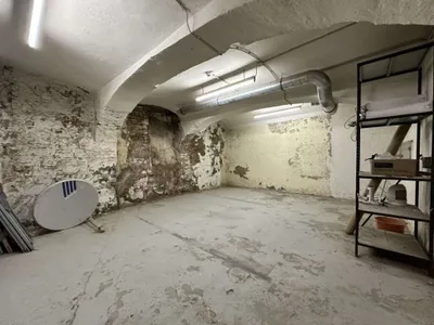 9-Zimmer-Gewerbeimmobilie mieten in Graz – 175 m², € 9 – Bild 9 von 17