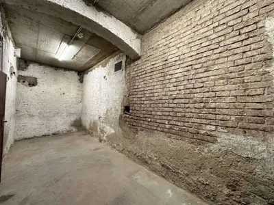 9-Zimmer-Gewerbeimmobilie mieten in Graz – 175 m², € 9 – Bild 4 von 17