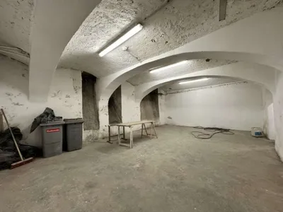 9-Zimmer-Gewerbeimmobilie mieten in Graz – 175 m², € 9 – Bild 3 von 17