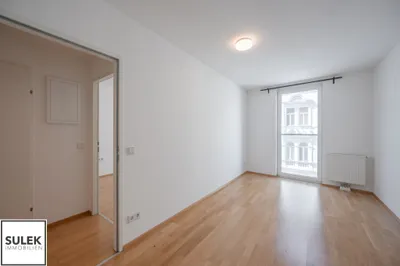 Gut geschnittene 2 Zimmer-Wohnung mit Terrasse in Margareten - ab Dezember beziehbar! – Bild 2