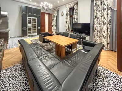 13-Zimmer-Wohnung kaufen in Wien – 496 m² – Bild 2 von 49