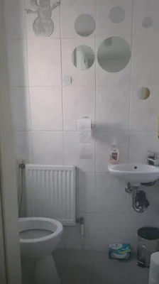 6-Zimmer-Haus mieten in Wiener Neustadt – 120 m², € 1.200 – Bild 2 von 7