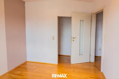 3-Zimmer-Wohnung kaufen in Urfahr-Umgebung – 88,63 m², € 153.000 – Bild 11 von 15