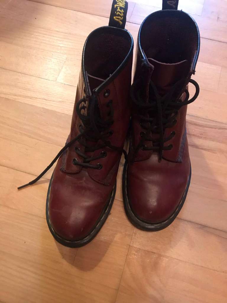 Dr martens hotsell 39 willhaben