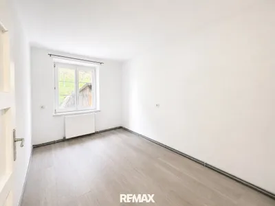 2-Zimmer-Wohnung kaufen in Bruck-Mürzzuschlag – 55 m², € 55.000 – Bild 9 von 32