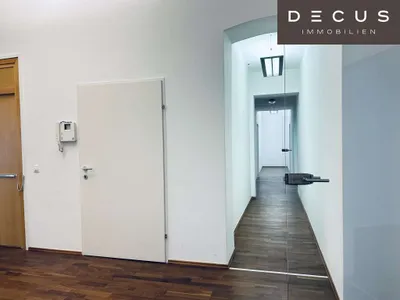 Gewerbeimmobilie mieten in Wien – 286 m², € 17 – Bild 23 von 28