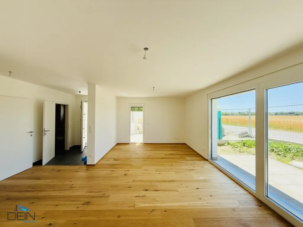 NEU! TRAUMHAFTE 5 ZIMMER DOPPELHAUSHÄLFTE AUF EIGENGRUND NÄHE MARCHFELD CENTER! - Widok 2