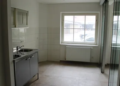 2-Zimmer-Gewerbeimmobilie mieten in Graz – 32 m², € 456 – Bild 2 von 9