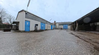 Gewerbeimmobilie mieten in Eferding – 240 m², € 5