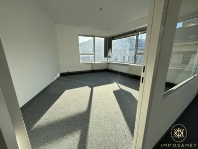4-Zimmer-Gewerbeimmobilie mieten in Wien – 181 m², € 2.757 – Bild 3 von 21