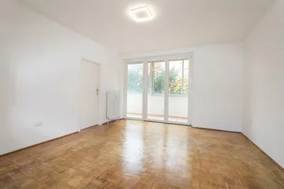 2-Zimmer-Wohnung kaufen in Baden – 54,5 m², € 179.000 – Bild 1 von 8