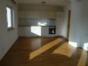 6330 Bezirk Kufstein in 6336 Langkampfen ohne Provision sonnige 3-Zimmer-Wohnung mit Küche und großem Balkon, ab sofort - Ansicht 3