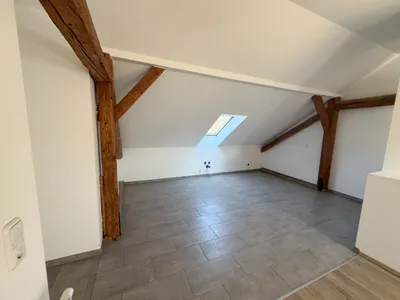 3-Zimmer-Wohnung kaufen in Rohrbach – 94 m², € 150.000 – Bild 2 von 12