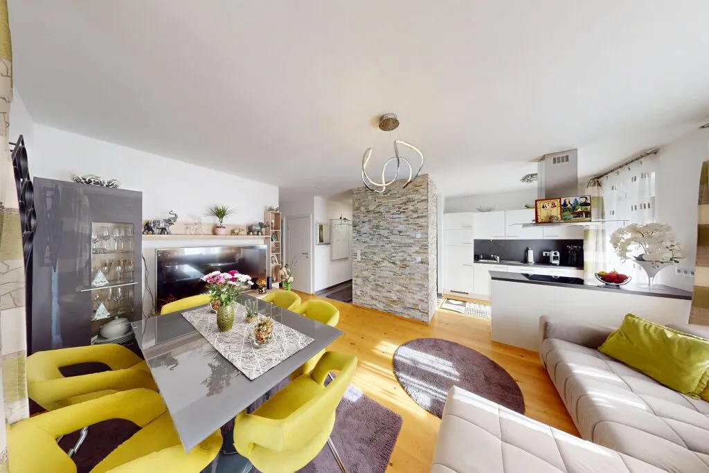 Großzügiges Wohnen mit besonderem Flair - 4 Zimmer & traumhafte Terrasse - Ansicht 3