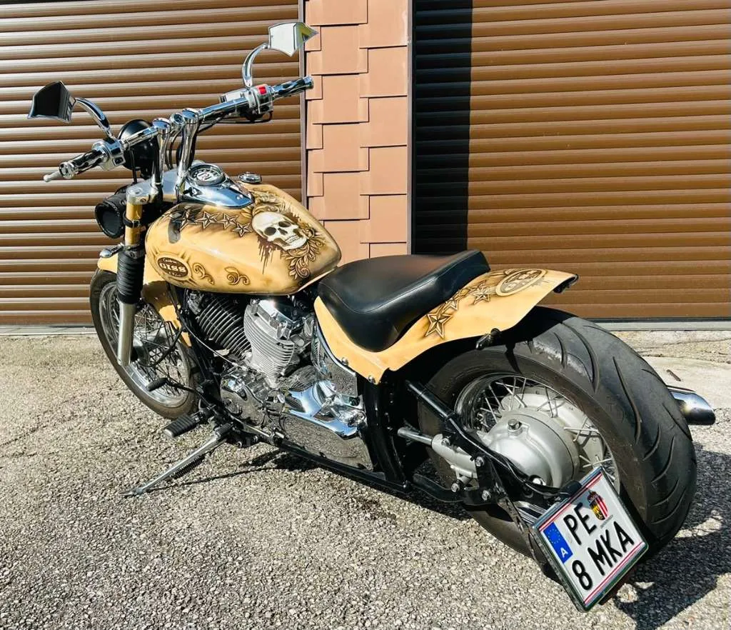 Yamaha XVS