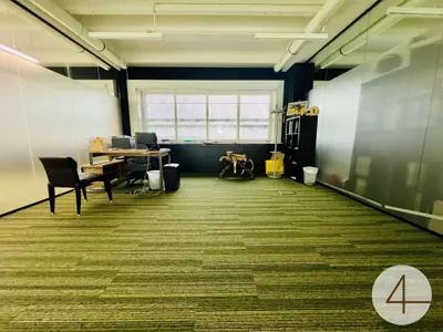 Gewerbeimmobilie mieten in Mödling – 2 100 m², € 12 – Bild 3 von 12