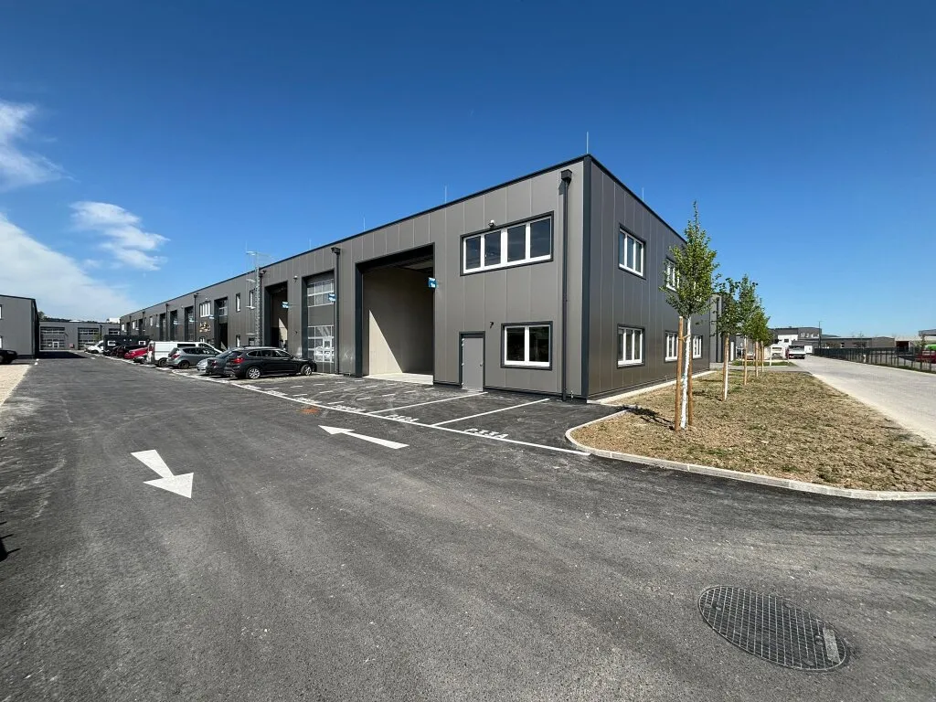 Top Betriebs- / Lagerhallen von 59 - 230 m² Fläche im FE Business Park St. Florian / Asten zu vermieten, 1A-Lage Nähe A1 - PROVISIONSFREI! (Top 03a) – pohled 2