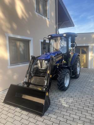 Lovol M 554C mit Frontlader Agrarfahrzeug